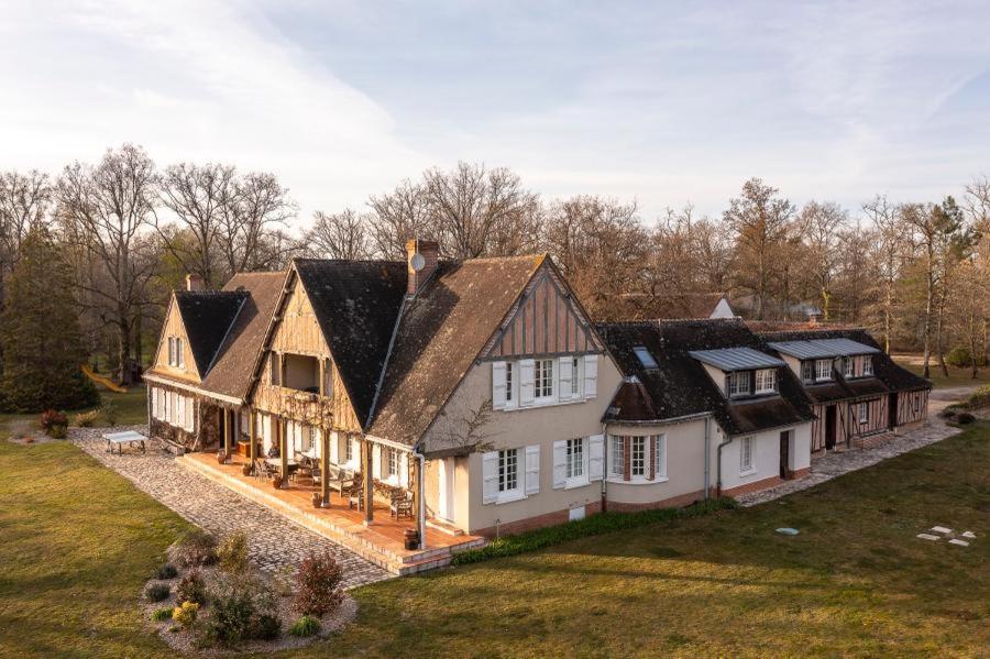 Les Vieux Guays Bed and Breakfast Cerdon  Exteriör bild