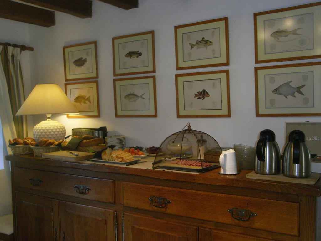 Les Vieux Guays Bed and Breakfast Cerdon  Exteriör bild