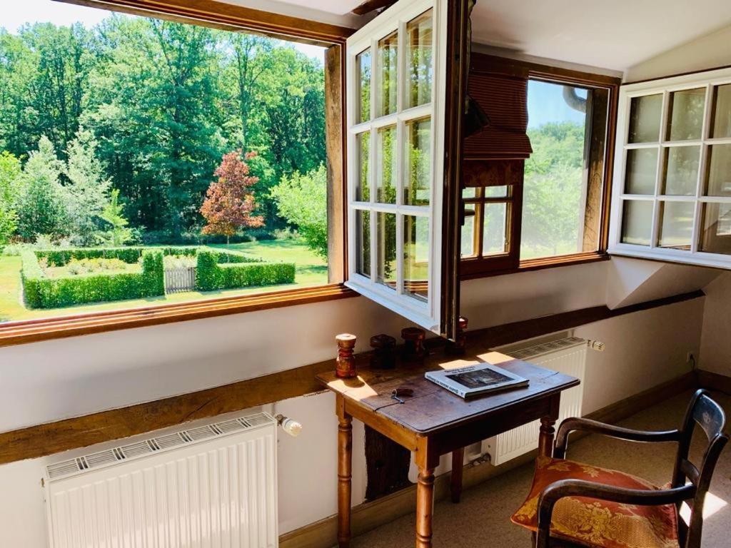 Les Vieux Guays Bed and Breakfast Cerdon  Exteriör bild